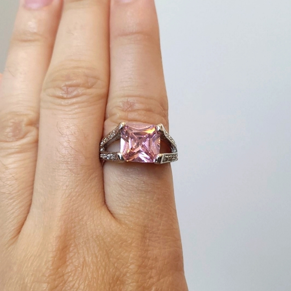 Vintage EDCO Pink Cocktail Ring